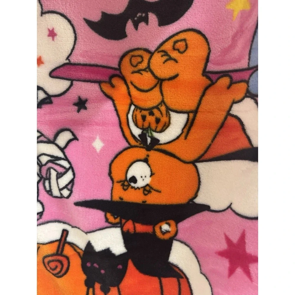 Care Bears Halloween 60 x 90